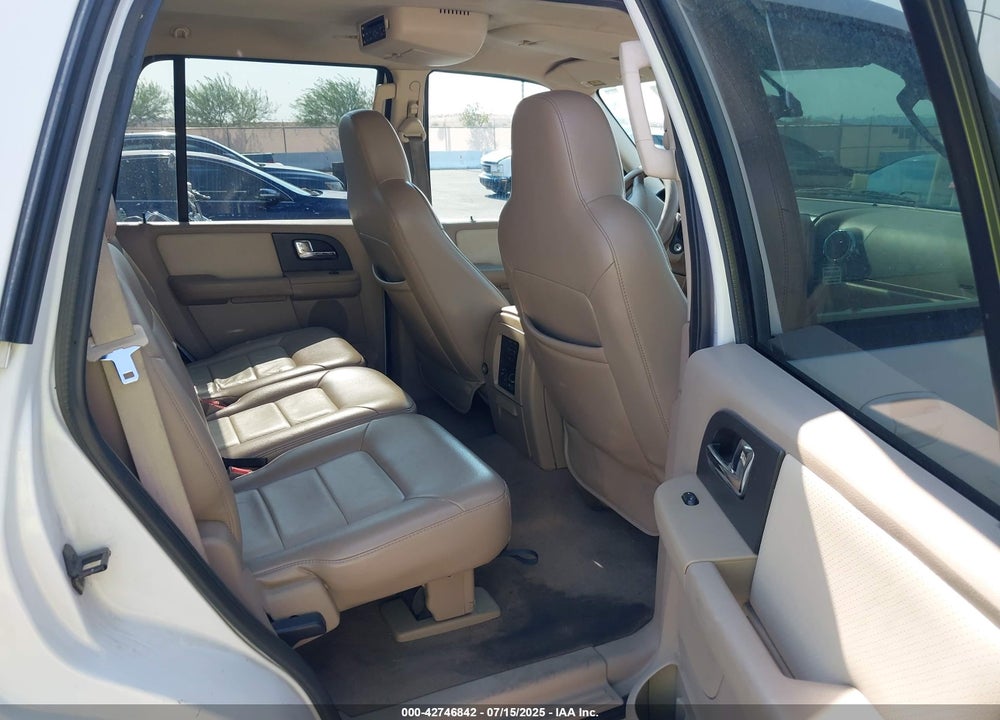 2005 FORD EXPEDITION EDDIE BAUER/KING RANCH VIN: 1FMPU17525LA11027