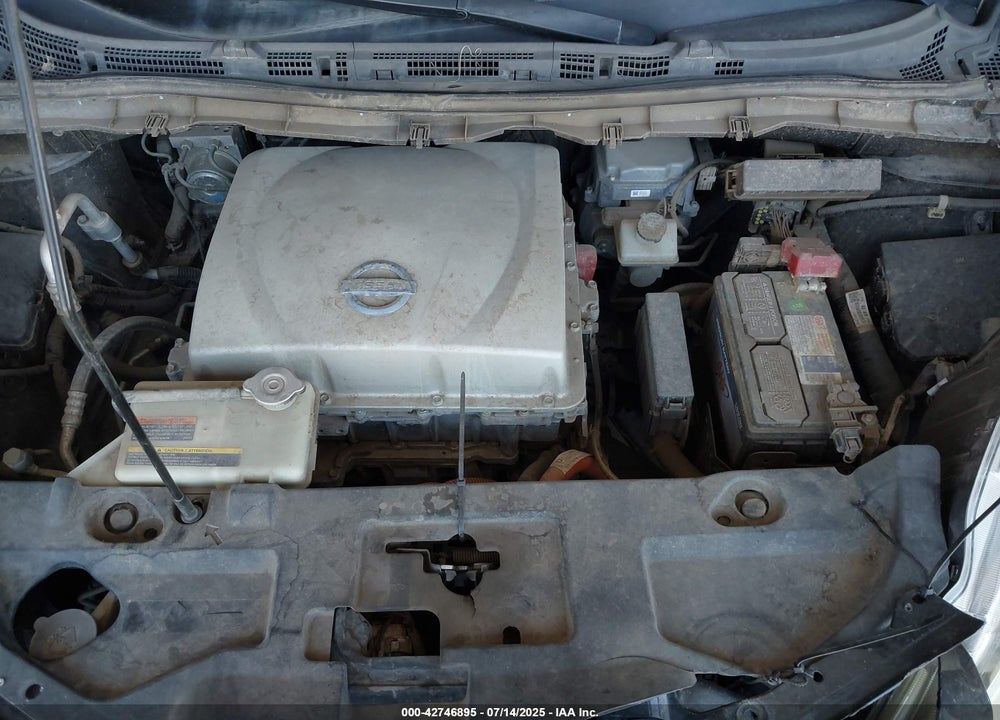 2015 NISSAN LEAF S VIN: 1N4AZ0CP8FC322529