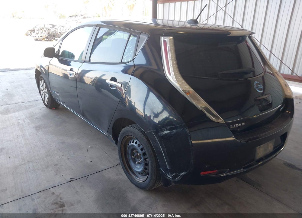 2015 NISSAN LEAF S VIN: 1N4AZ0CP8FC322529