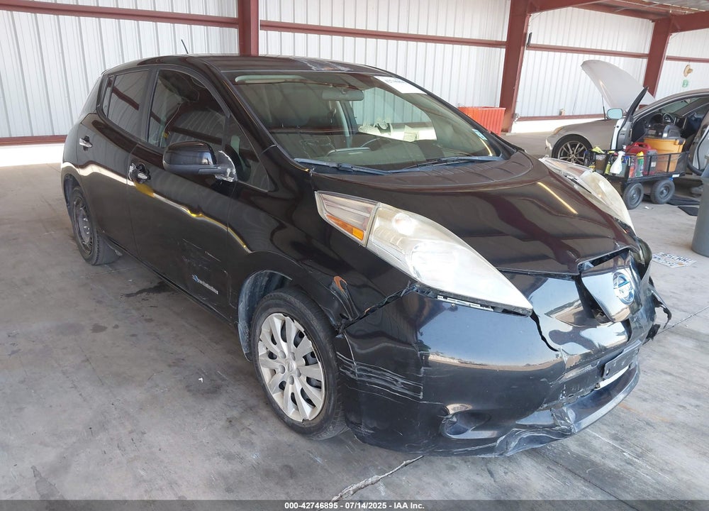 2015 NISSAN LEAF S VIN: 1N4AZ0CP8FC322529