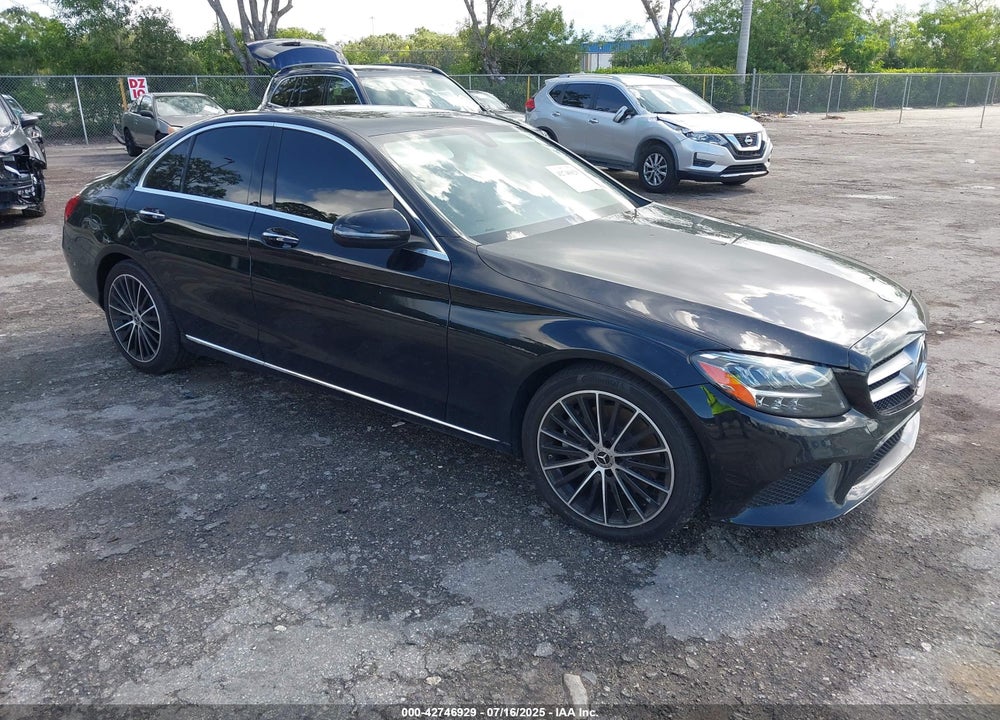 2021 MERCEDES-BENZ C 300 SEDAN VIN: W1KWF8DB3MR645770