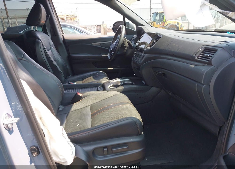 2022 HONDA PASSPORT AWD TRAILSPORT VIN: 5FNYF8H68NB026640