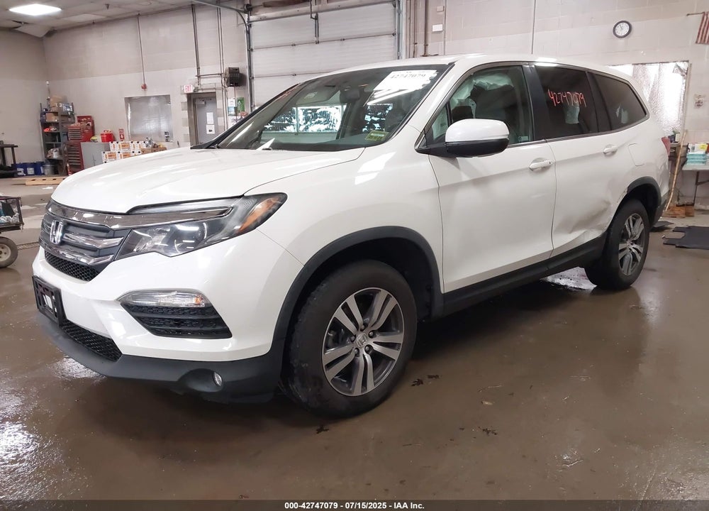 2017 HONDA PILOT EX-L VIN: 5FNYF6H78HB091361
