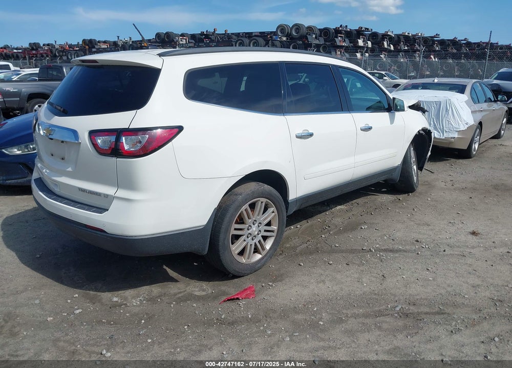 2015 CHEVROLET TRAVERSE VIN: 1GNKRGKD2FJ316713