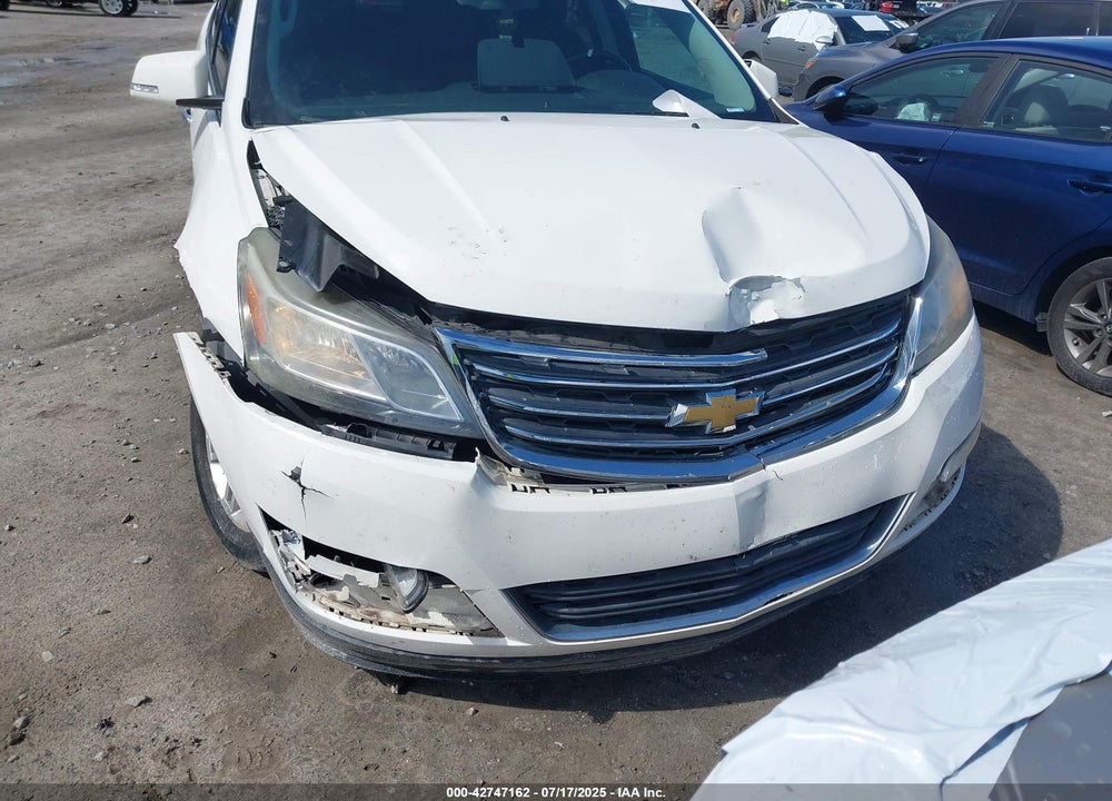 2015 CHEVROLET TRAVERSE VIN: 1GNKRGKD2FJ316713