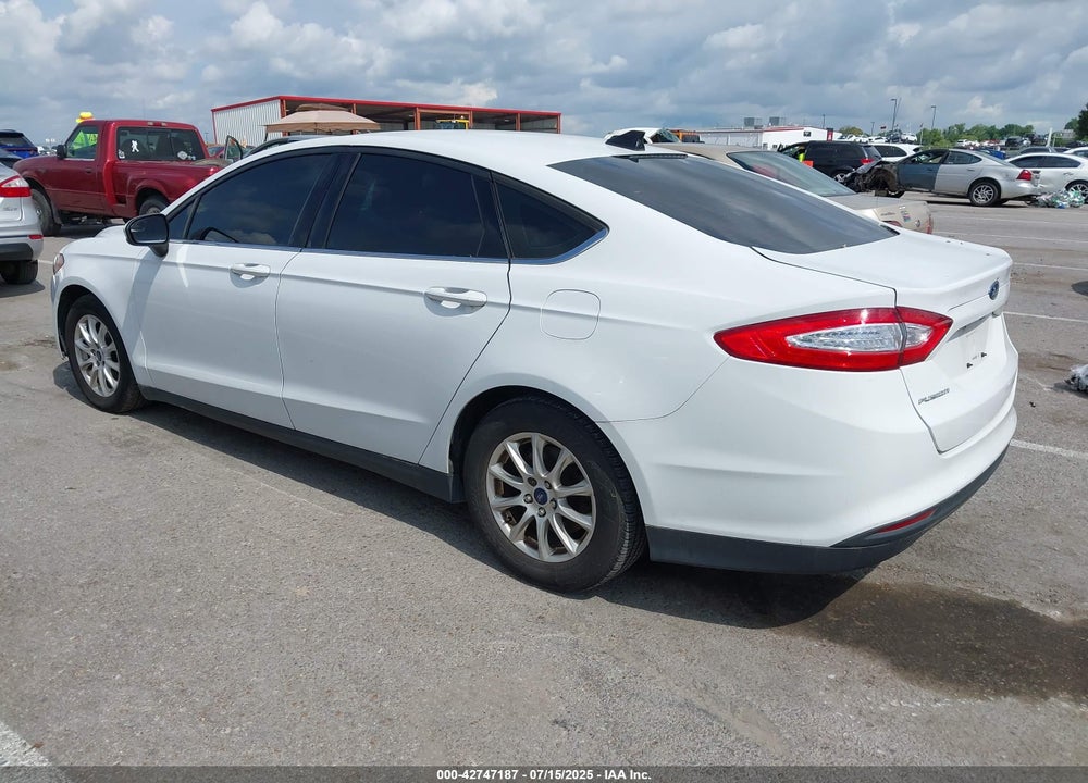 2016 FORD FUSION VIN: 3FA6P0G79GR125748