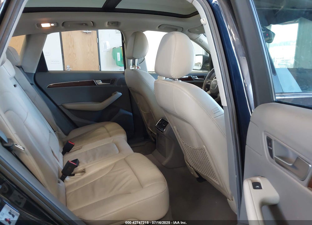 2009 AUDI Q5 3.2 PREMIUM VIN: WA1KK78R99A020294