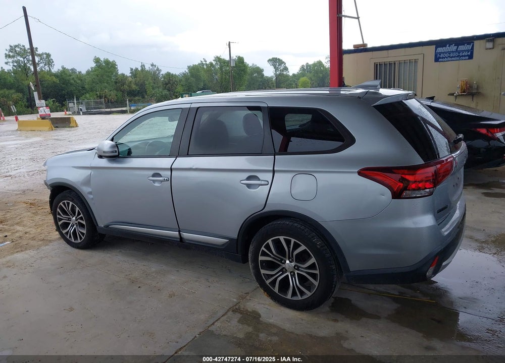 2017 MITSUBISHI OUTLANDER VIN: JA4AD3A33HZ024779