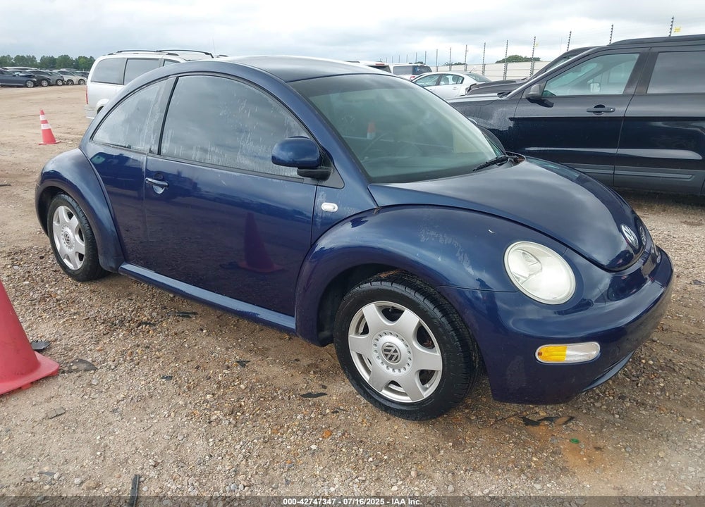2000 VOLKSWAGEN NEW BEETLE GL VIN: 3VWBA21C0YM496613