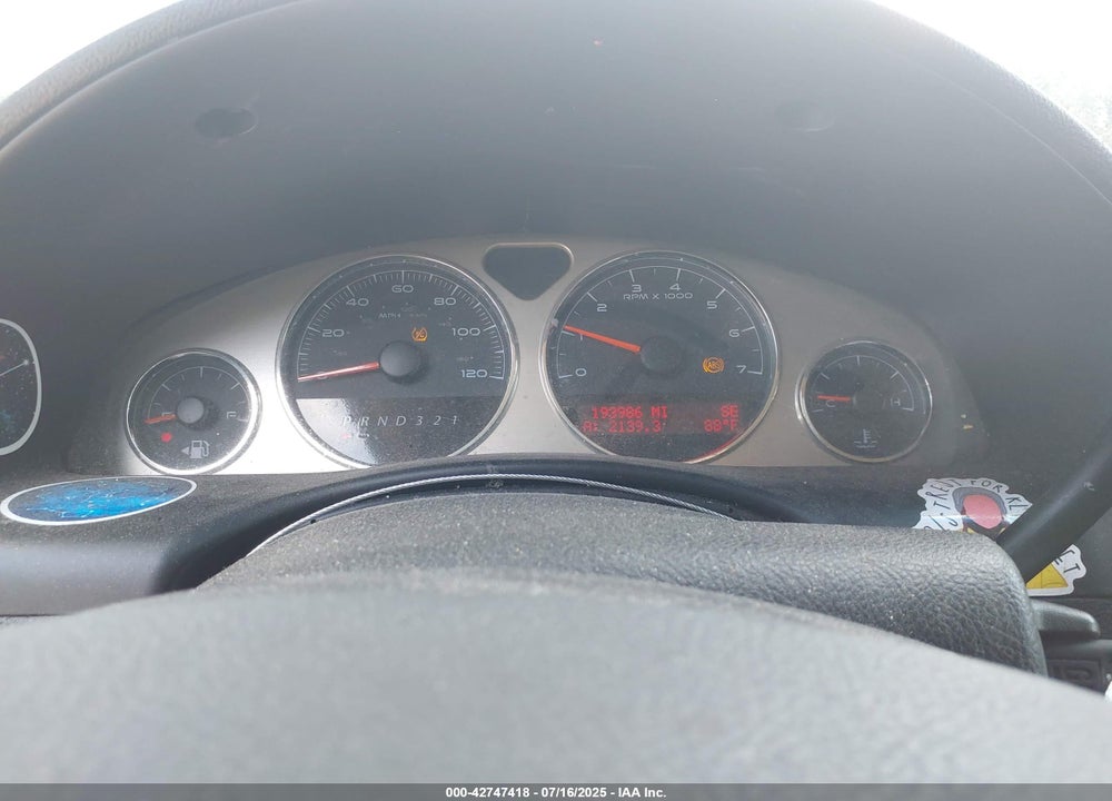 2005 PONTIAC MONTANA SV6 FWD VIN: 1GMDV33L85D176851