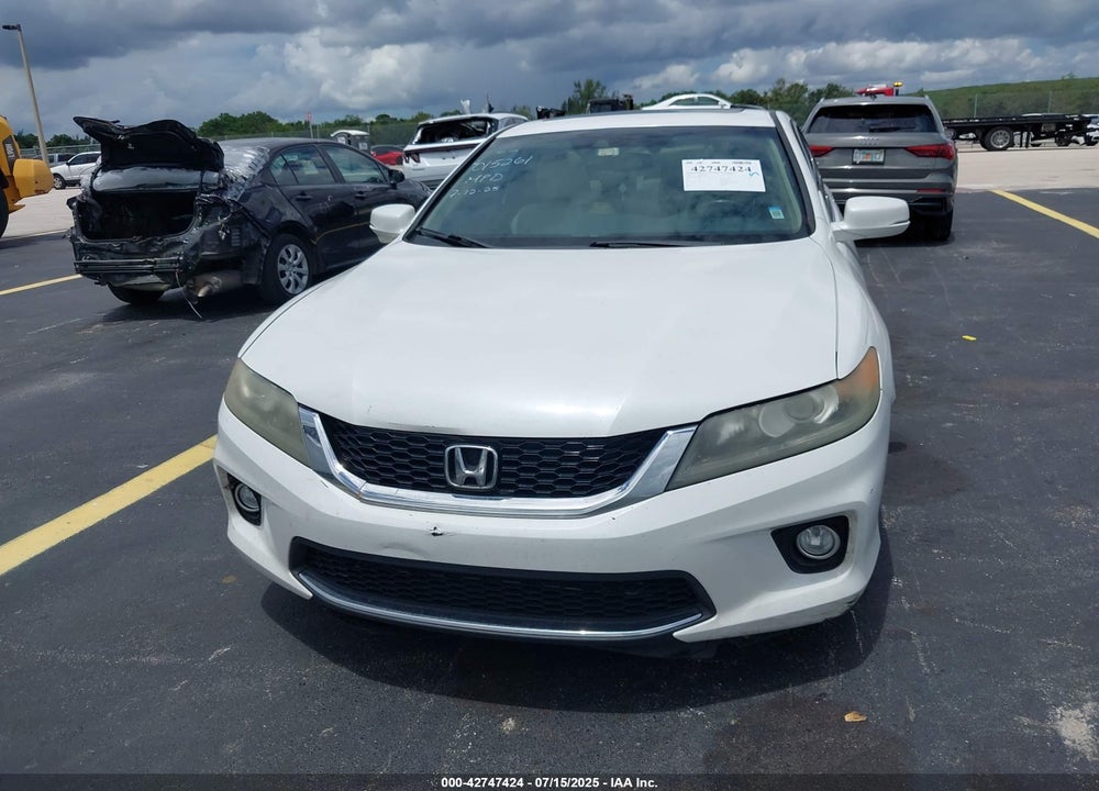 2015 HONDA ACCORD VIN: 1HGCT1B80FA015261