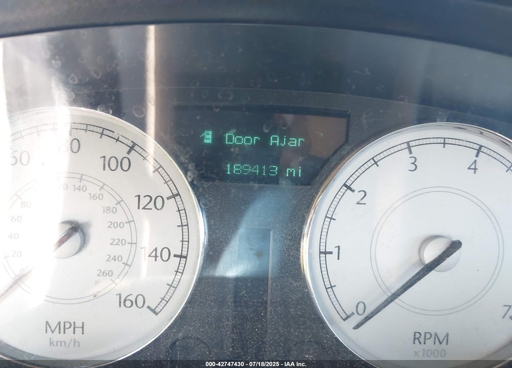 2005 CHRYSLER 300C VIN: 2C3JA63HX5H656820