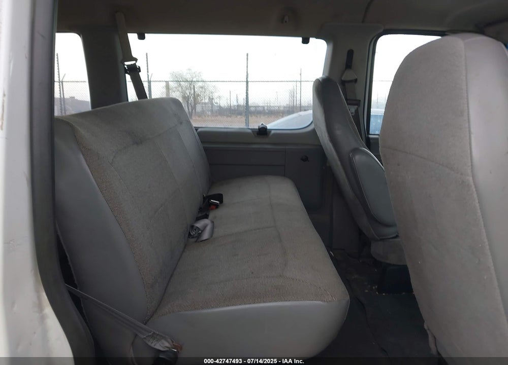 2004 FORD E-350 SUPER DUTY XL/XLT VIN: 1FBSS31L34HA79219