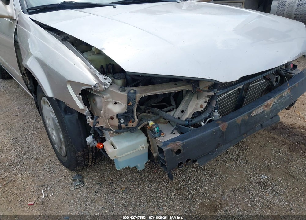 1999 TOYOTA CAMRY LE VIN: 4T1BG22K0XU425408