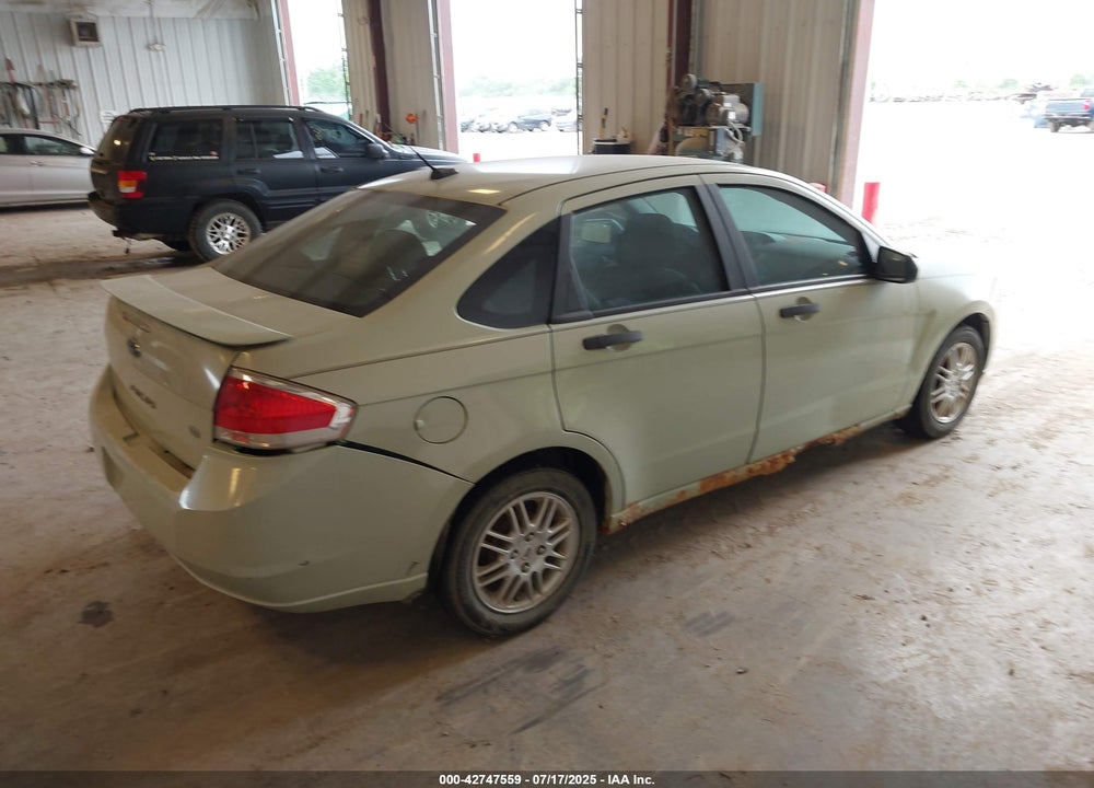 2010 FORD FOCUS VIN: 1FAHP3FN8AW129112