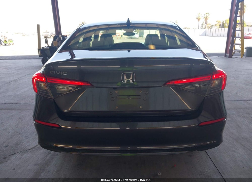 2022 HONDA CIVIC VIN: 2HGFE1F72NH315165