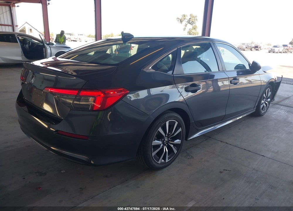 2022 HONDA CIVIC VIN: 2HGFE1F72NH315165
