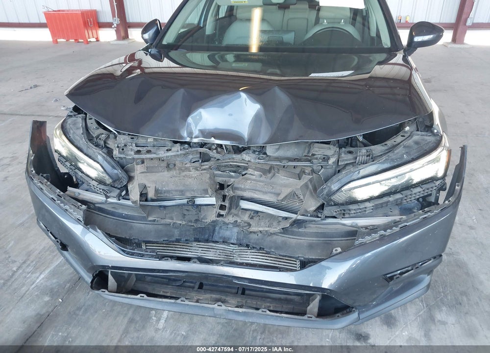 2022 HONDA CIVIC VIN: 2HGFE1F72NH315165