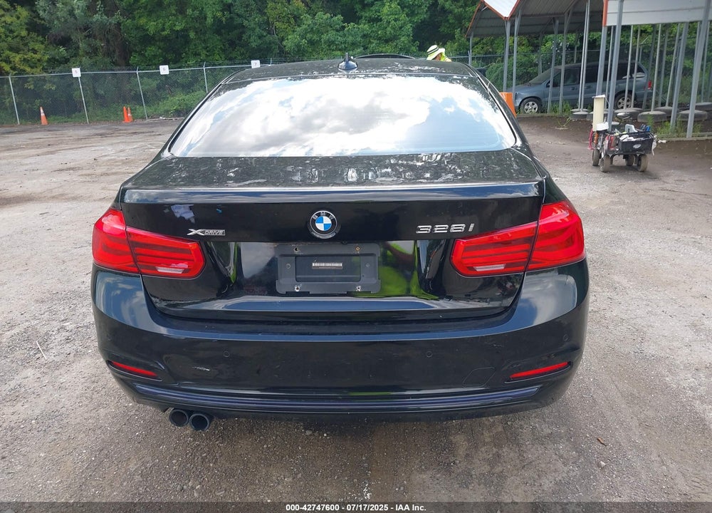 2016 BMW 3 SERIES VIN: WBA8E3G53GNT26327