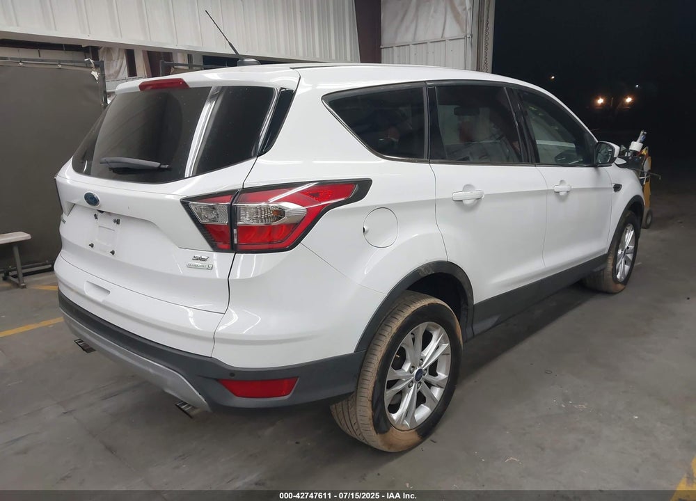 2017 FORD ESCAPE VIN: 1FMCU0GD5HUA39905