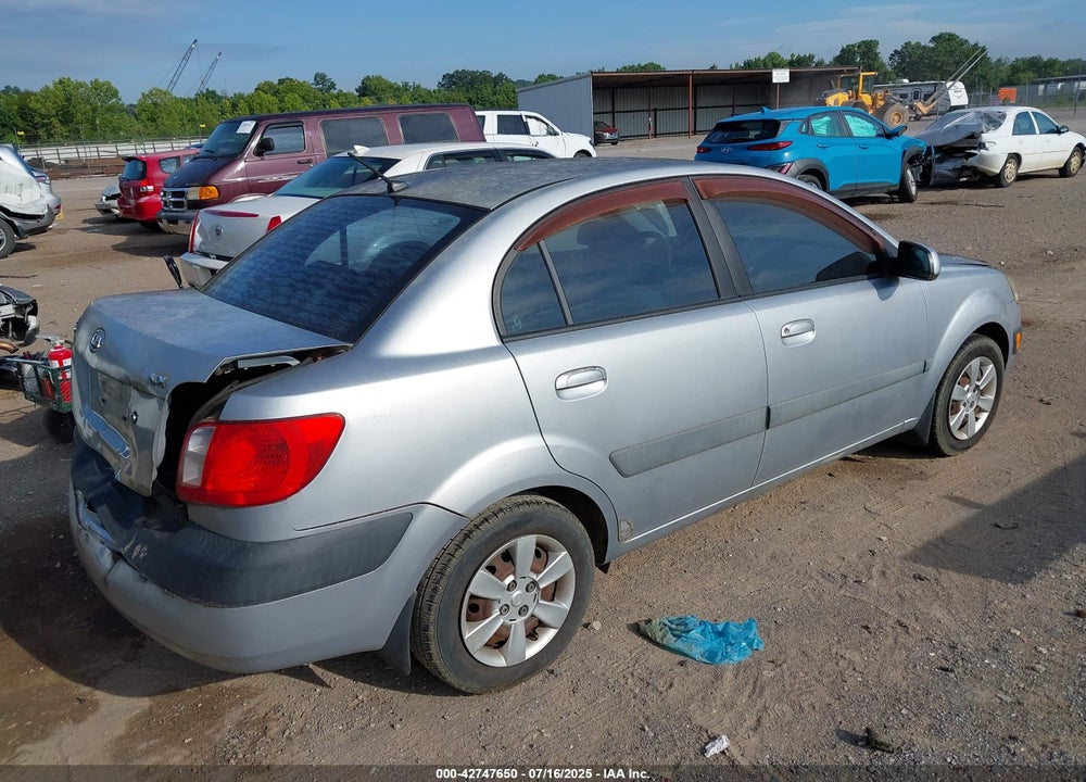 2007 KIA RIO LX/SX VIN: KNADE123476198764