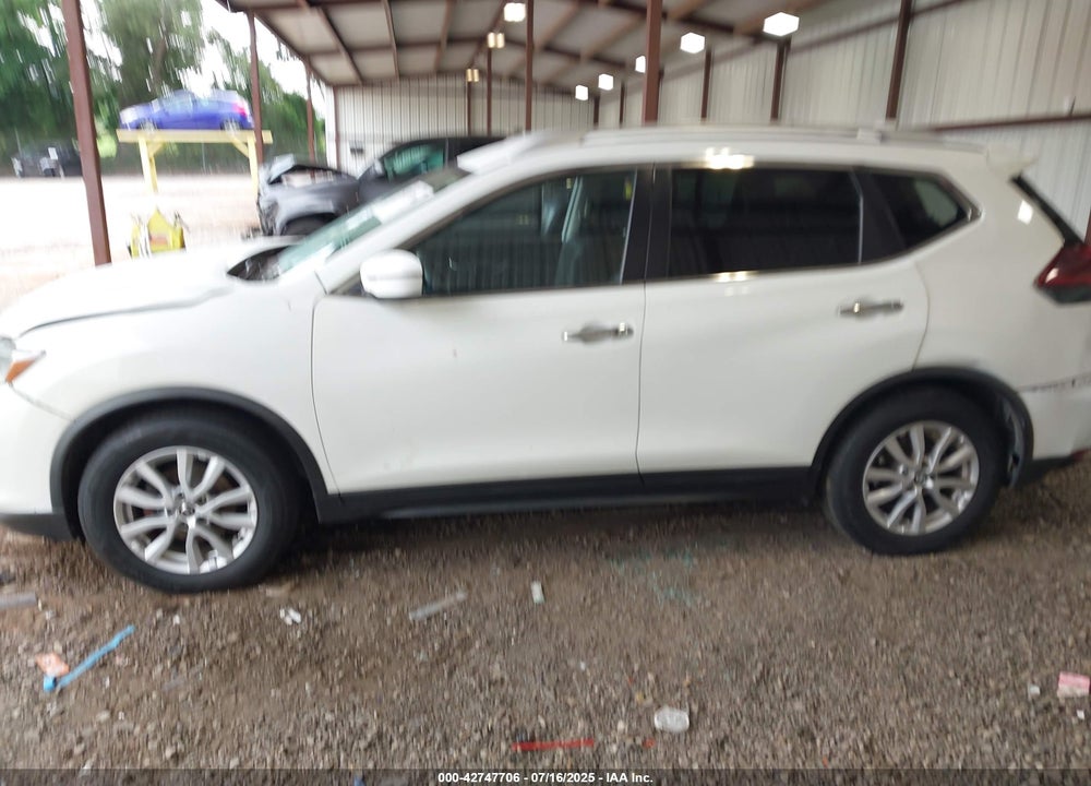 2019 NISSAN ROGUE SV VIN: KNMAT2MT0KP544388