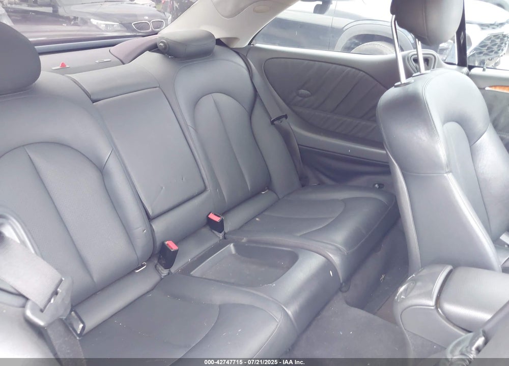 2005 MERCEDES-BENZ CLK 500 VIN: WDBTJ75JX5F161205
