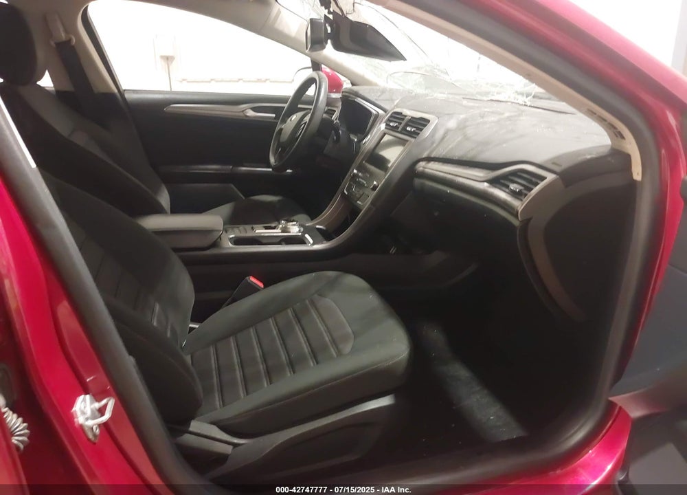 2020 FORD FUSION VIN: 3FA6P0HD5LR112641
