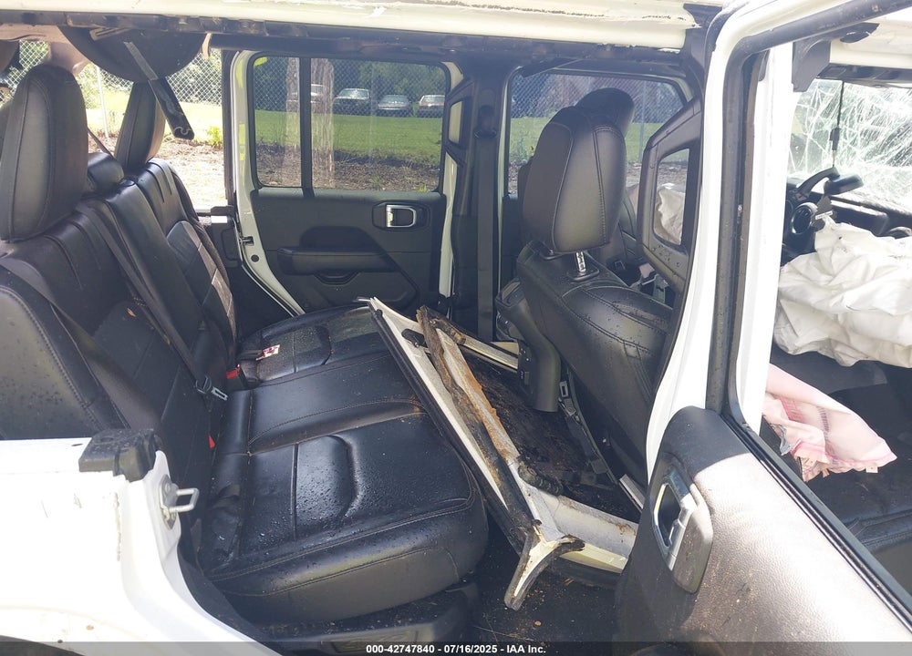 2022 JEEP WRANGLER 4XE UNLIMITED SAHARA 4X4 VIN: 1C4JJXP67NW232281