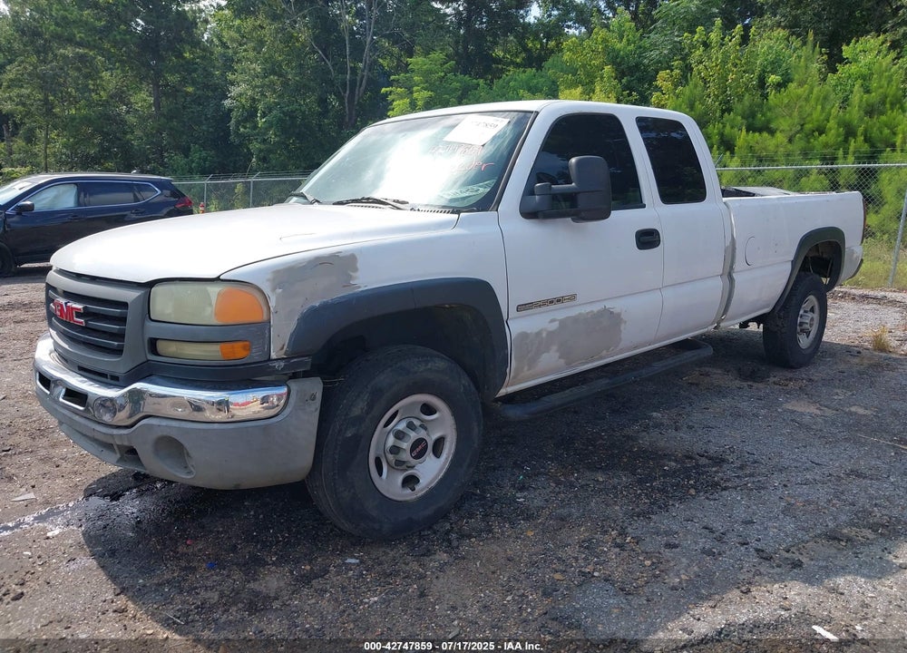 2004 GMC SIERRA 2500HD WORK TRUCK VIN: 1GTHC29U54E157768