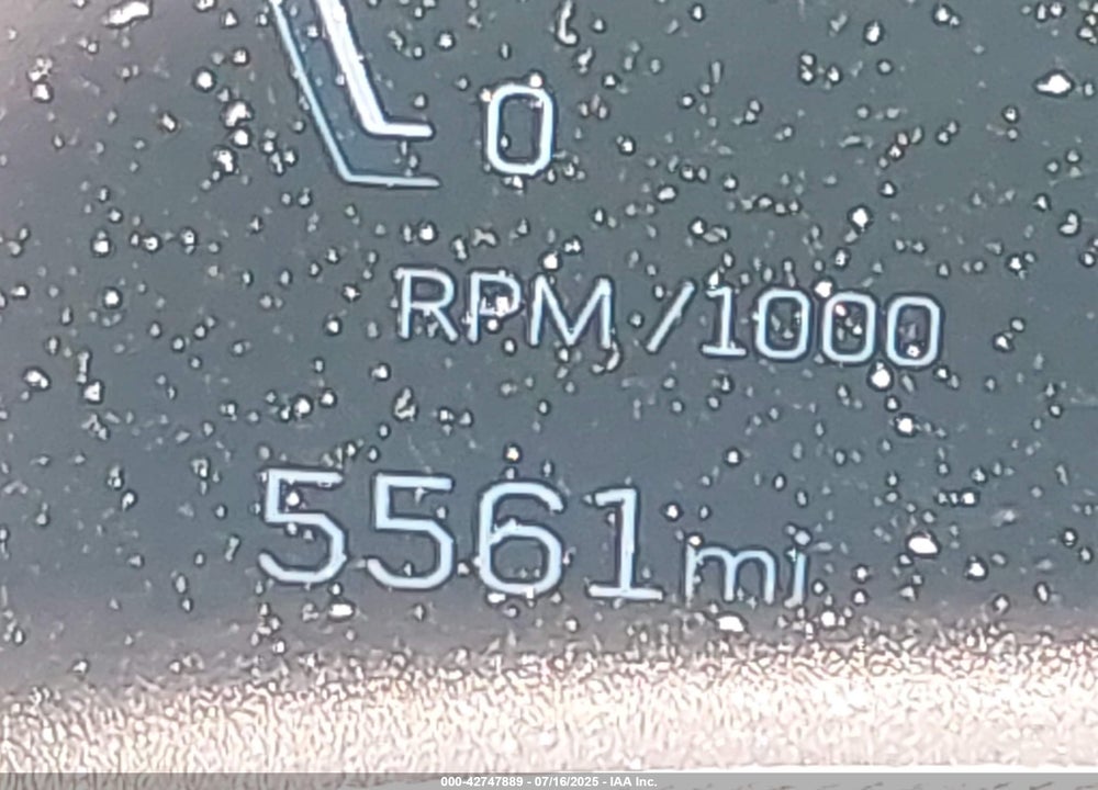 2025 CADILLAC XT4 FWD PREMIUM LUXURY VIN: 1GYFZCR4XSF140364