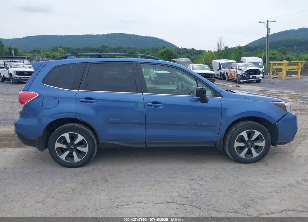 2017 SUBARU FORESTER VIN: JF2SJARC1HH484610