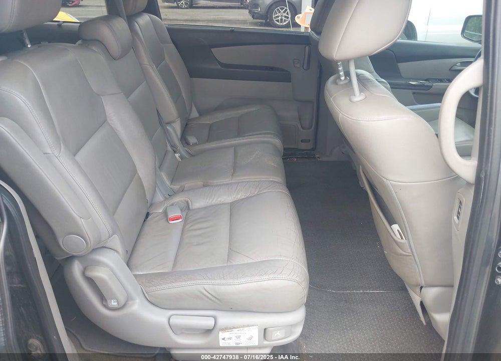 2011 HONDA ODYSSEY TOURING/TOURING ELITE VIN: 5FNRL5H95BB015998