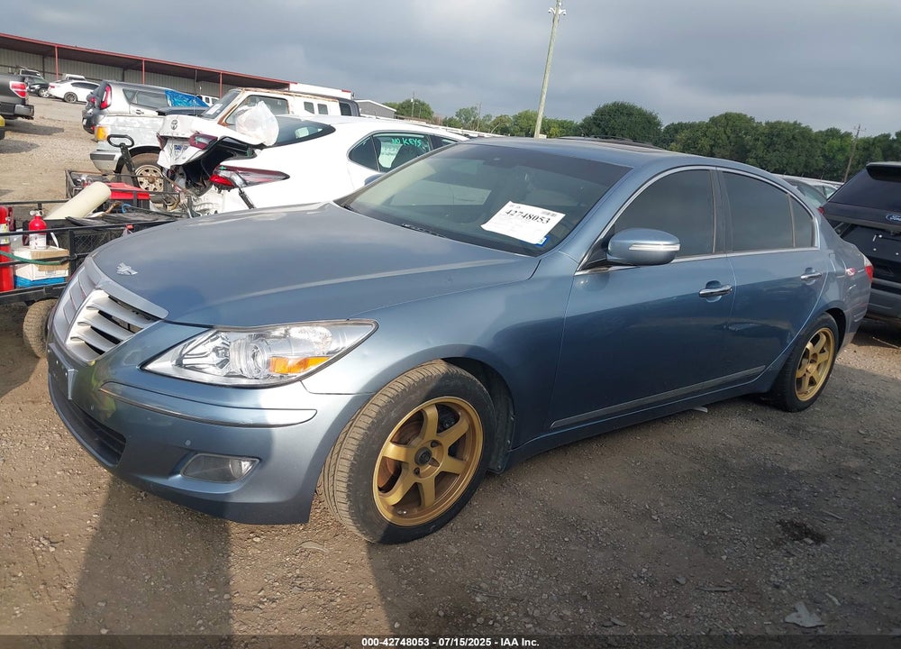 2009 HYUNDAI GENESIS VIN: KMHGC46F09U040315