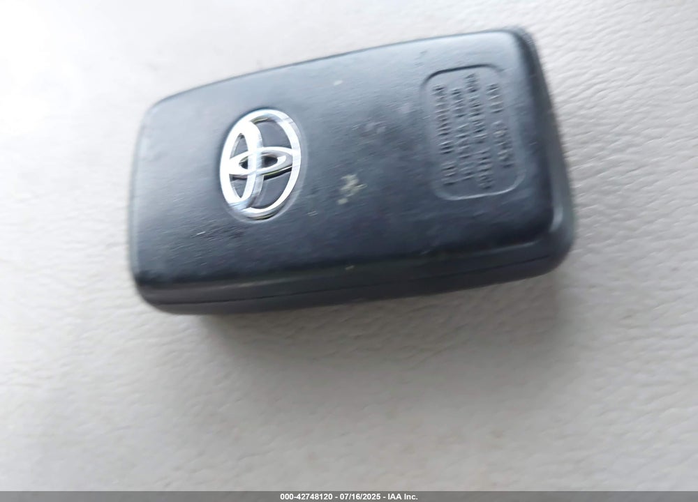 2009 TOYOTA CAMRY HYBRID VIN: 4T1BB46K89U109455