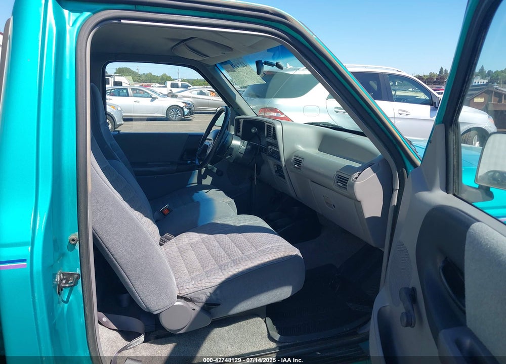 1994 FORD RANGER VIN: 1FTCR10U2RPB27087