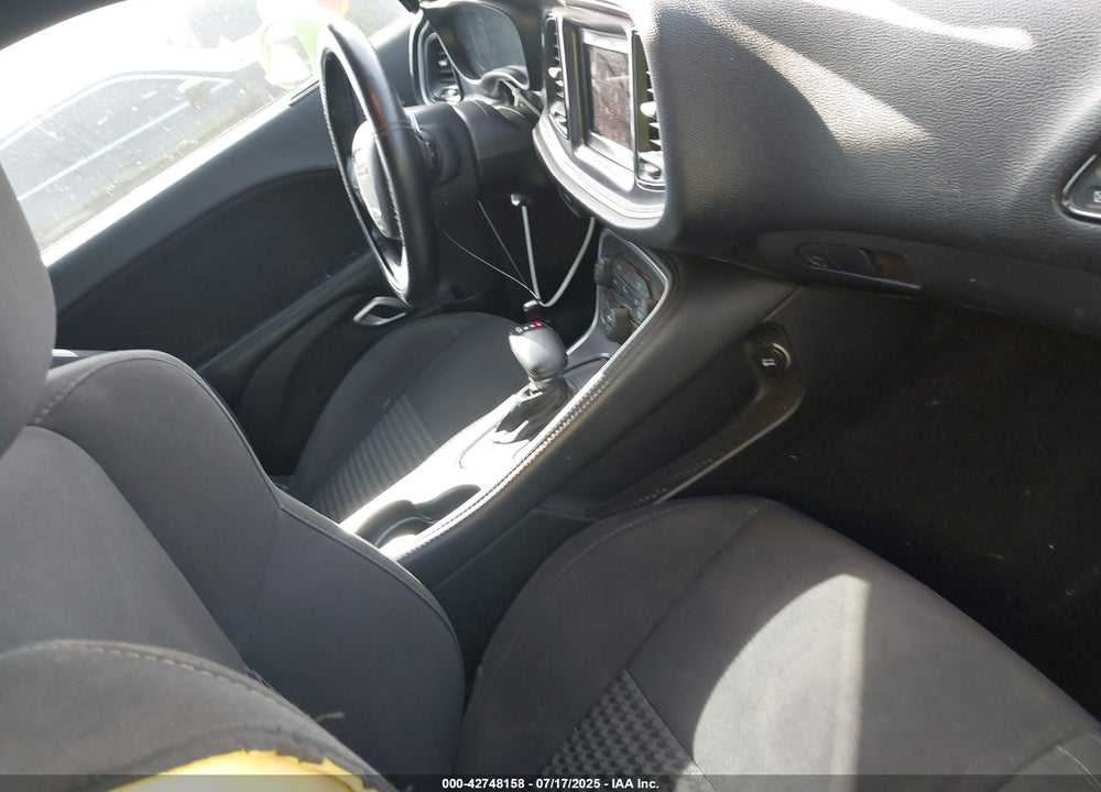 2019 DODGE CHALLENGER VIN: 2C3CDZKG6KH627059