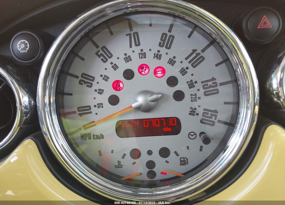 2005 MINI COOPER S VIN: WMWRE33545TL13508
