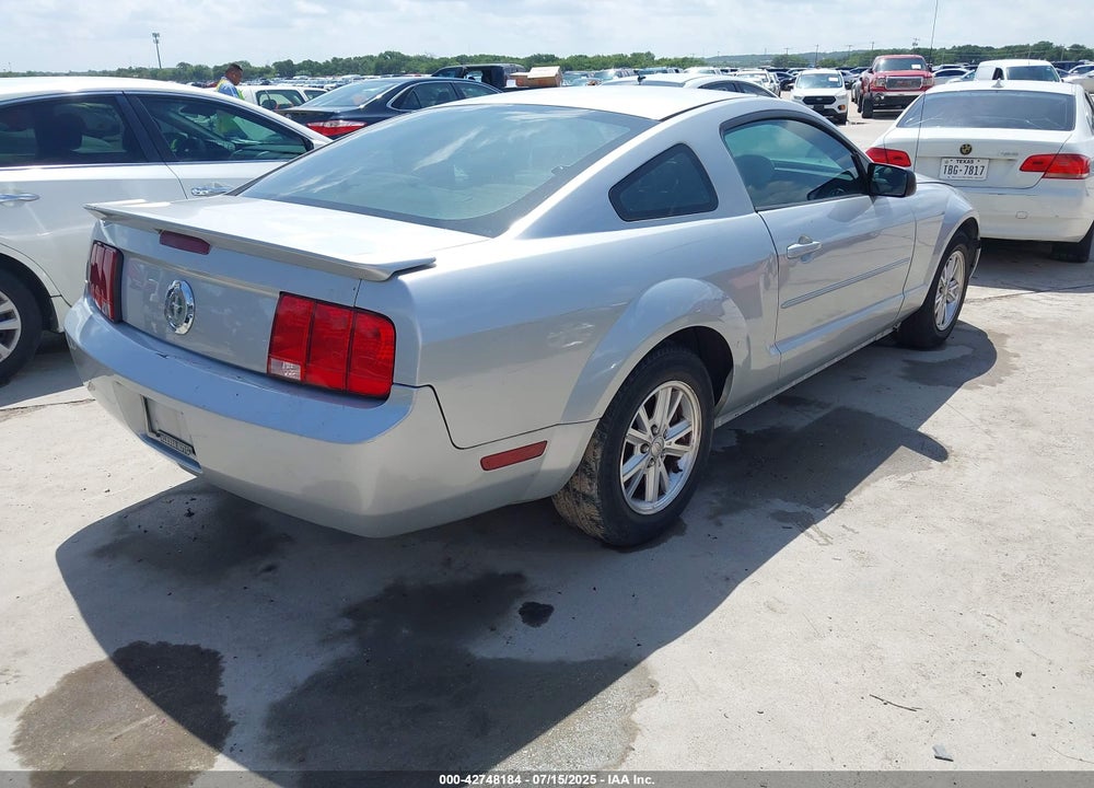 2007 FORD MUSTANG V6 DELUXE/V6 PREMIUM VIN: 1ZVFT80N475296355