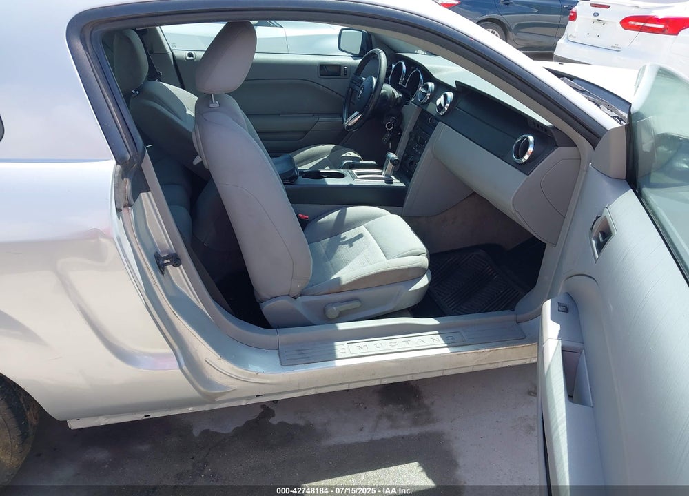 2007 FORD MUSTANG V6 DELUXE/V6 PREMIUM VIN: 1ZVFT80N475296355