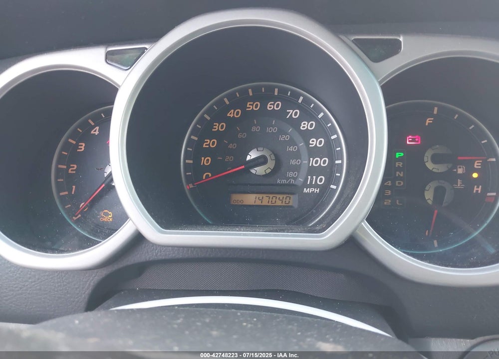 2004 TOYOTA 4RUNNER LIMITED V8 VIN: JTEBT17R040040915