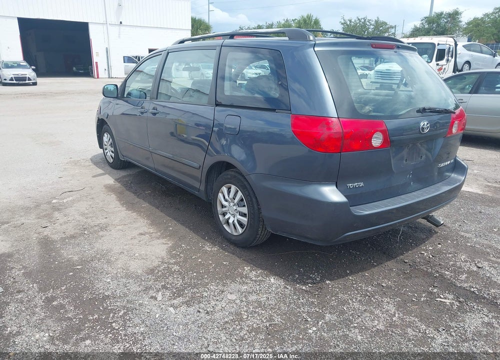 2008 TOYOTA SIENNA VIN: 5TDZK23C68S182783