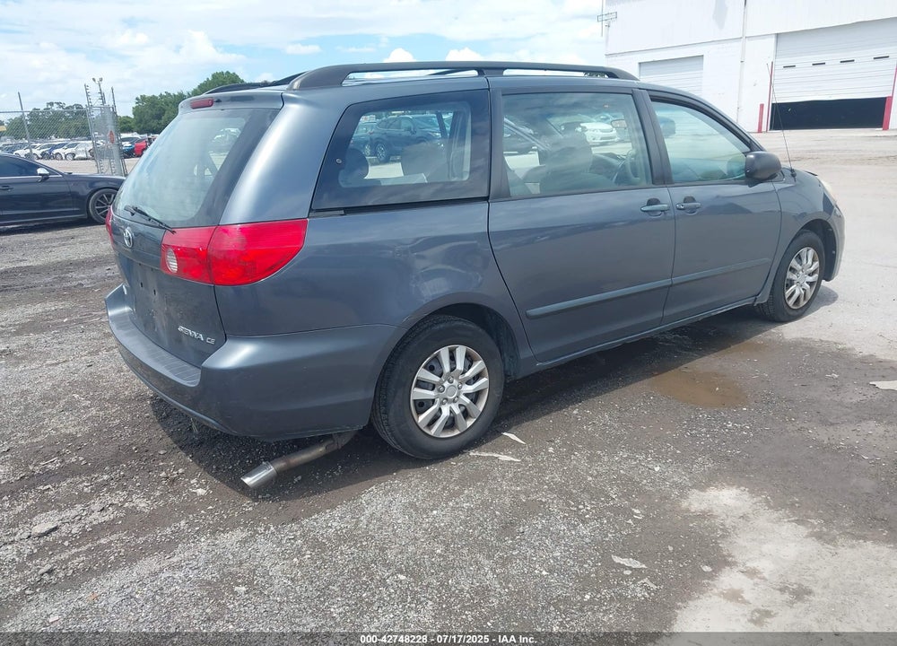2008 TOYOTA SIENNA VIN: 5TDZK23C68S182783