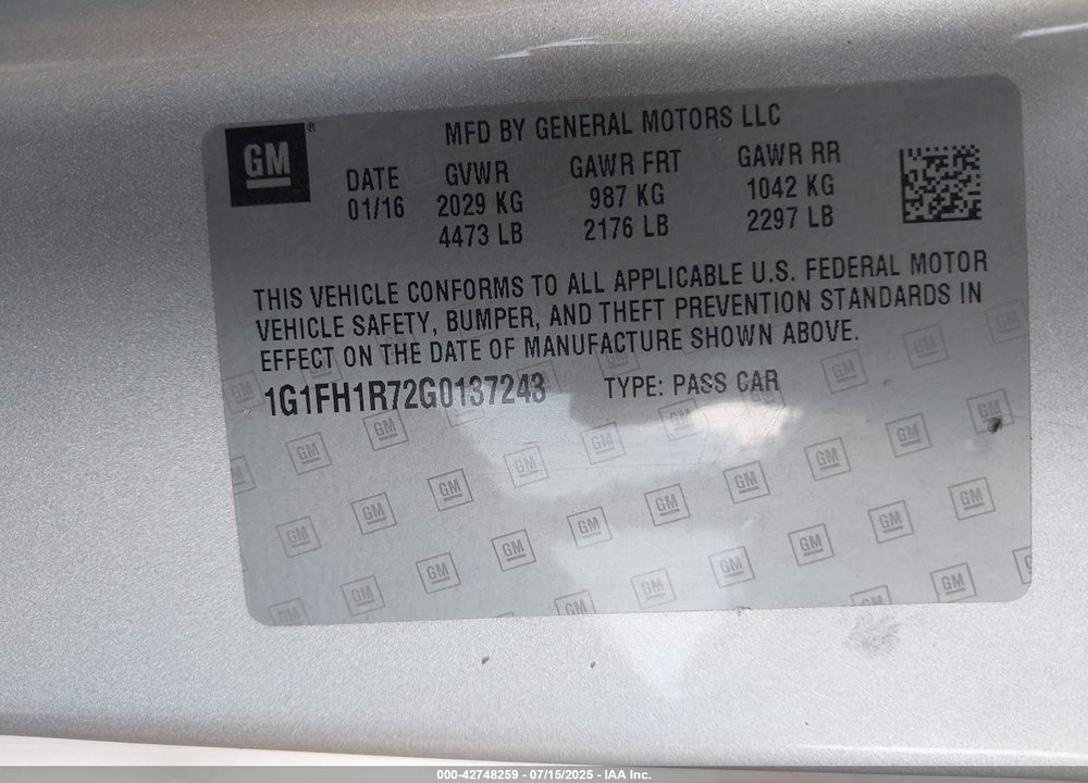 2016 CHEVROLET CAMARO VIN: 1G1FH1R72G0137243