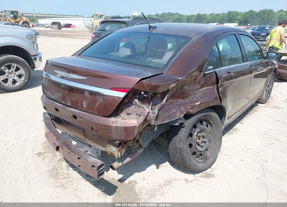 2012 CHRYSLER 200 VIN: 1C3CCBAB9CN212942