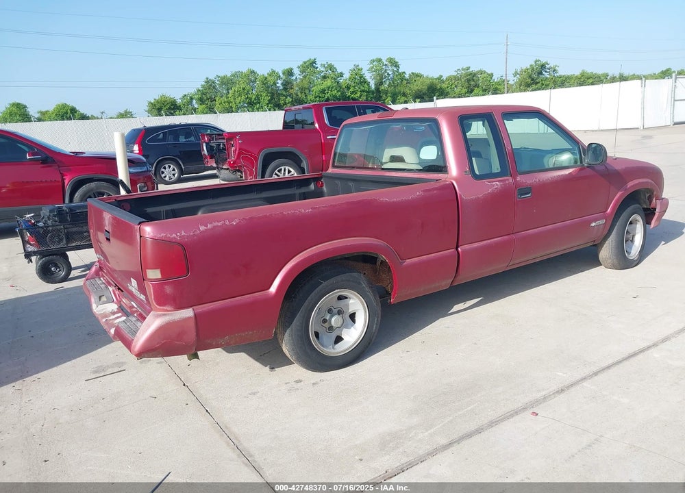 1997 CHEVROLET S-10 LS SPORTSIDE VIN: 1GCCS1942VK103239