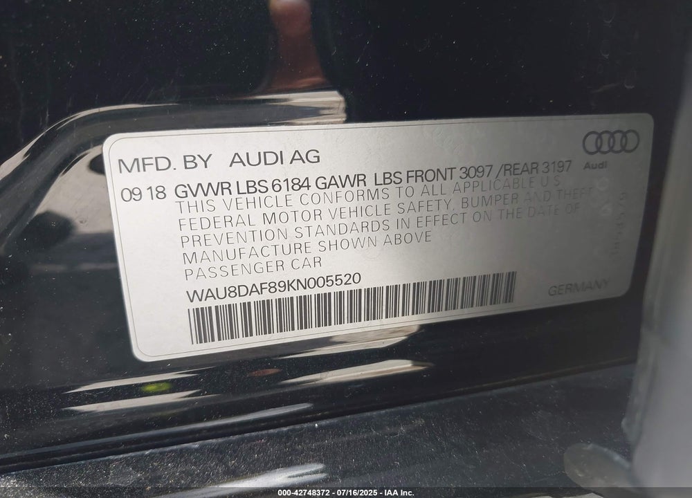 2019 AUDI A8 VIN: WAU8DAF89KN005520