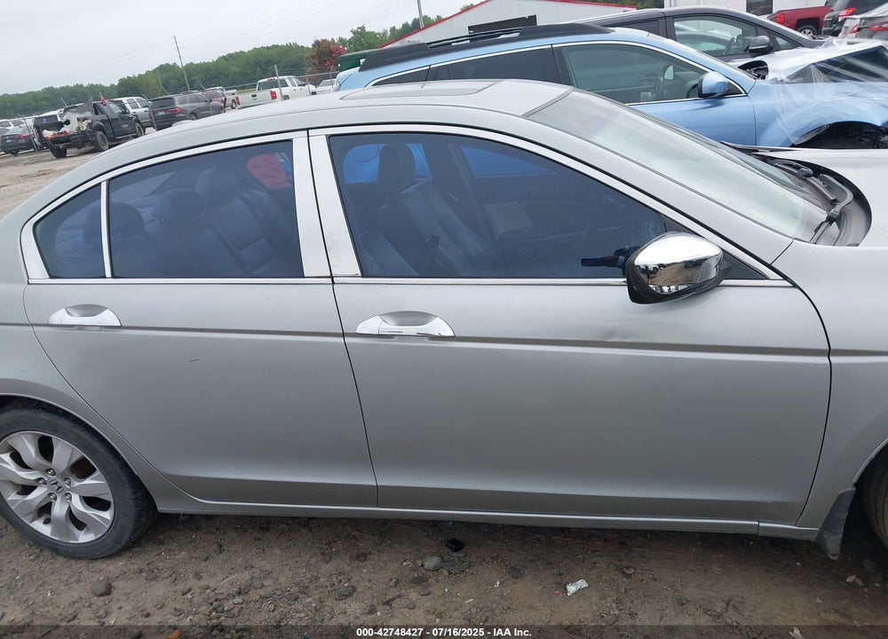 2008 HONDA ACCORD VIN: 1HGCP36838A015848