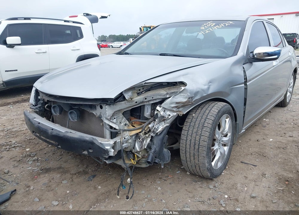 2008 HONDA ACCORD VIN: 1HGCP36838A015848