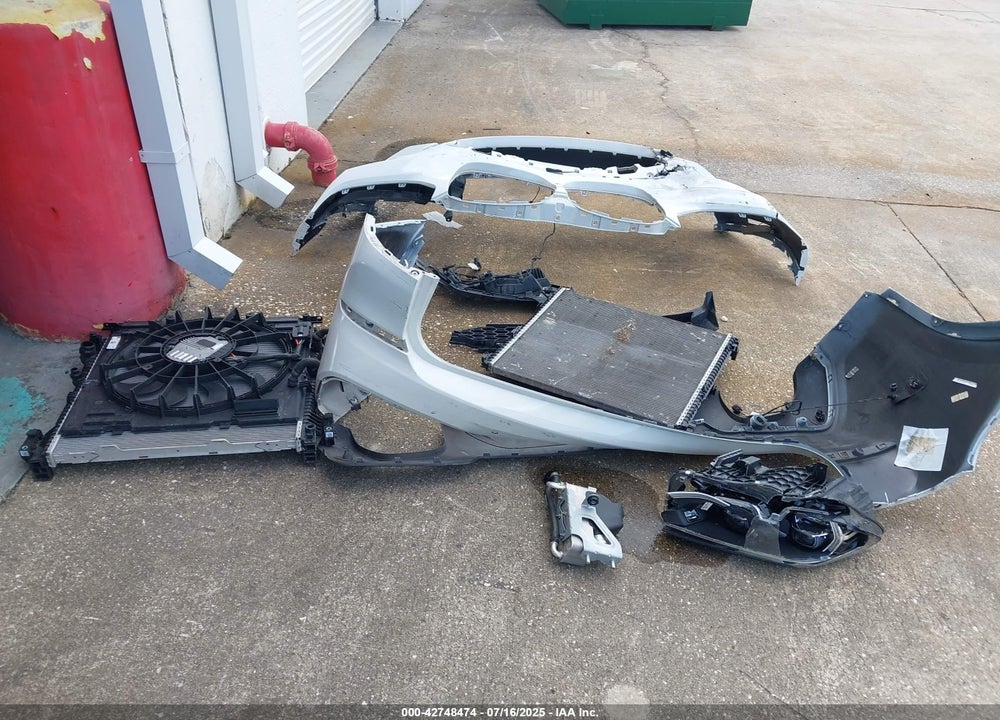2021 BMW X3 VIN: 5UXTY9C00M9F52316